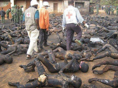 مجزرة ارتكبها البوذيون بحق الأقلية المسلمة، تظهر في الصورة جثث محترقة 