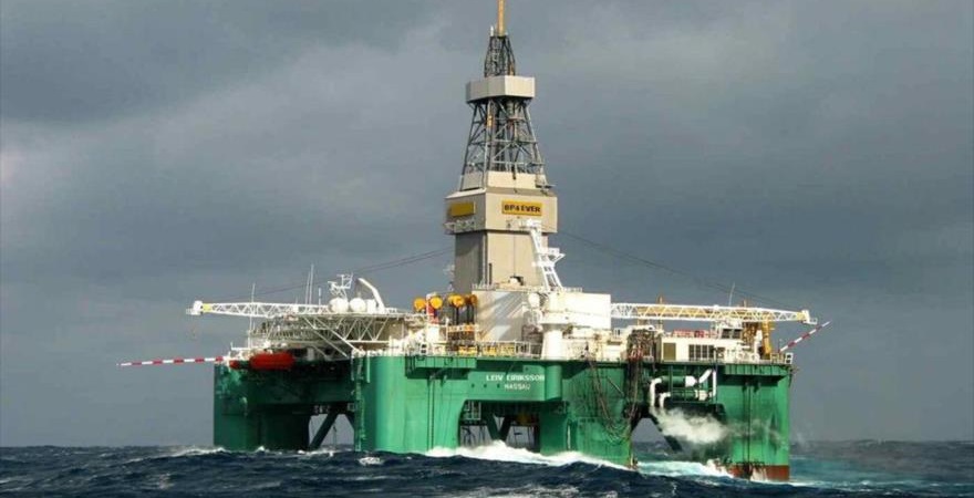 Argentina ordena embargos contra petroleras británicas y estadounidenses que operan en Malvinas 