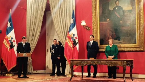 Bachelet anuncia nuevo Gabinete con nueve cambios