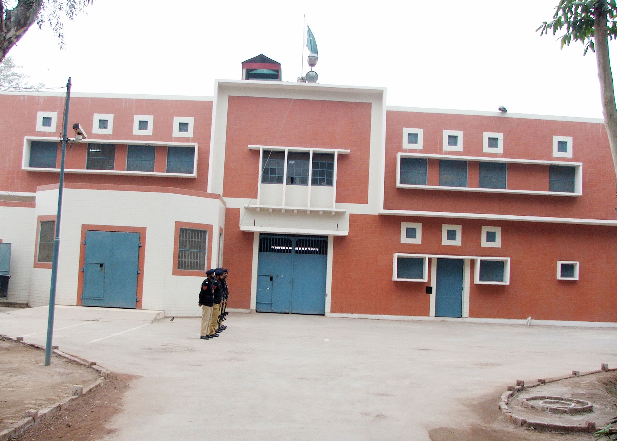 Four More Militants Hanged after the Taliban Massacre in Pakistan
