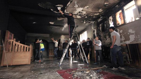 اعتداءات على مصلى للمسلمين في فرنسا وحرق عدد المصاحف