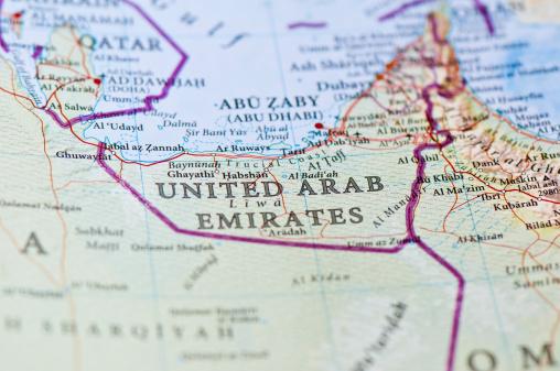 الإمارات والکیان الإسرائیلی بین التطبیع المعلن والعلاقات السریة