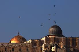 Israeli Regime Seizes Al Aqsa Mosque Funds