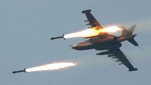 واشنطن تشن أولى غاراتها الجوية لحماية عناصر "المعارضة السورية" الذين دربتهم