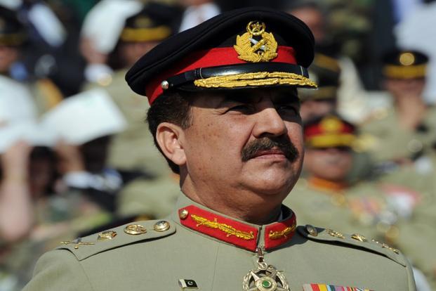 پاکستان کے آرمی چیف آرمی کی جانب سے 7 دہشت گردوں کو سزائے موت کی توثیق 
