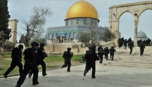 Iran Demands Global Action to Stop Israeli Attacks on al-Aqsa Mosque