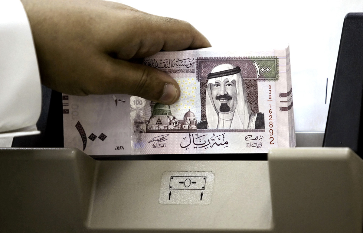 كيف يهدّد العجز الإقتصادي حكم الرياض؟