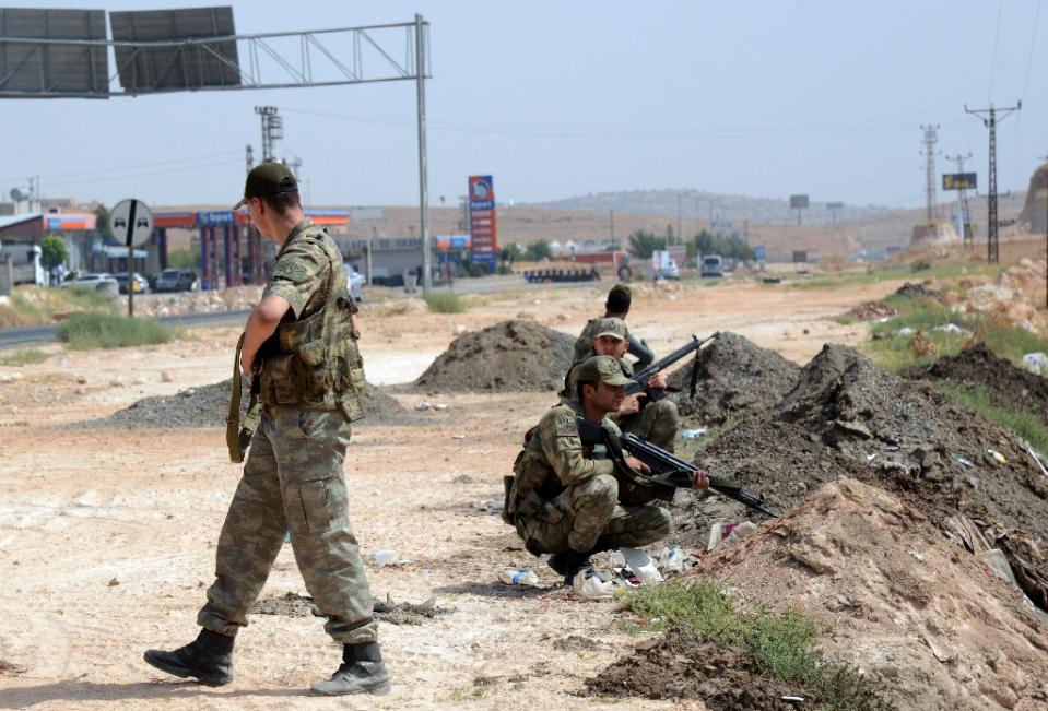 Turkey Restores Curfew in Kurdish City of Cizre Amid Clashes