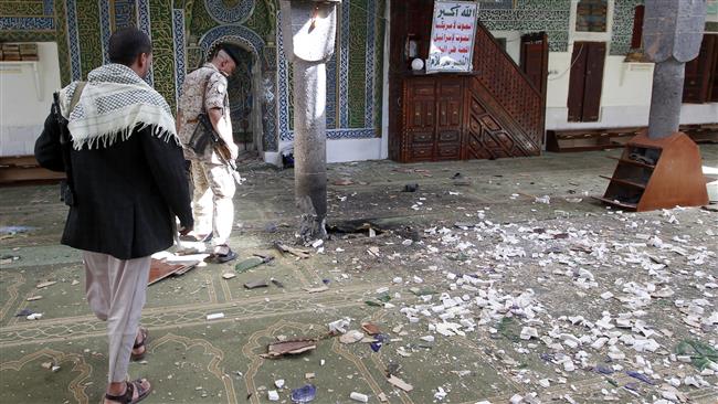 Seven Killed as ISIS Terrorists Attack Mosque in Yemeni Capital