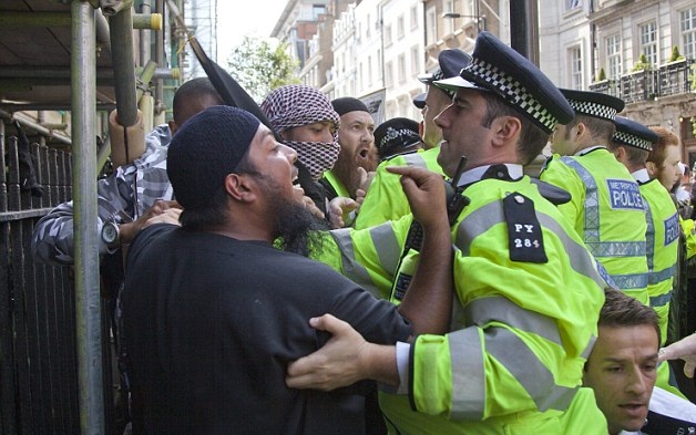 British Muslims say Counter-Extremism Strategy Based on Flawed Analysis