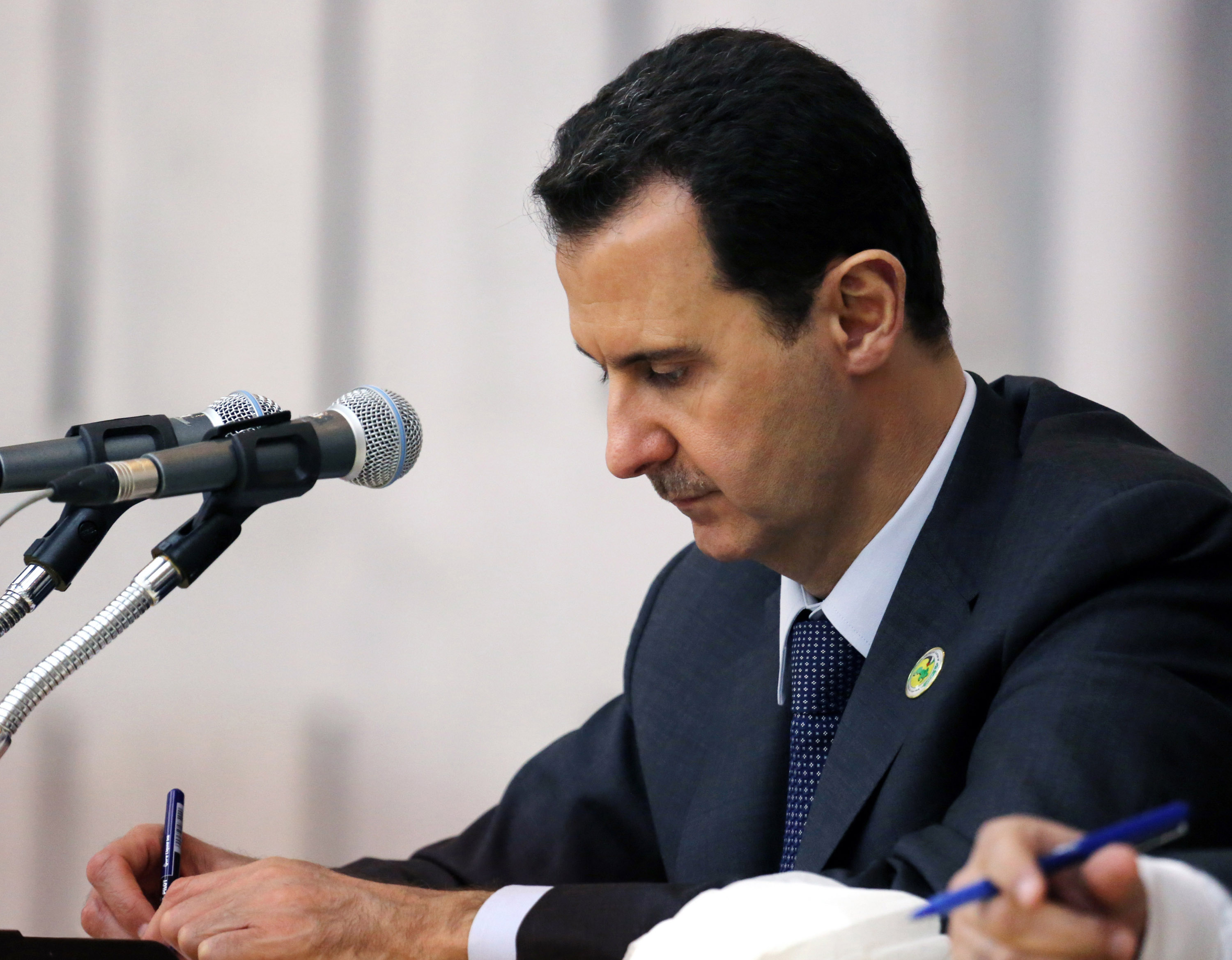 دیدار بشار اسد و مخالفان در مسکو