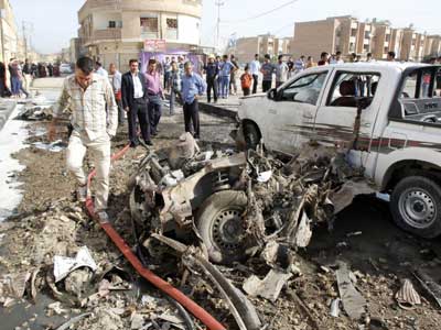 عشرات الضحايا في تفجيرات ارهابية تهز بغداد