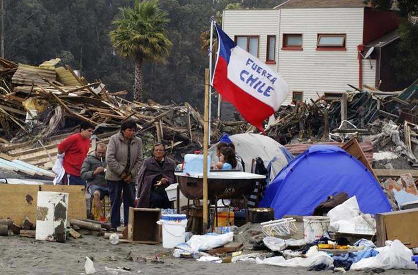 Terremoto de magnitud 8,3 en Chile causa alerta de tsunami en el Pacífico