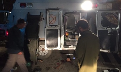 دروز الجولان يهاجمون سيارة إسعاف إسرائيلية تقل جرحى النصرة 