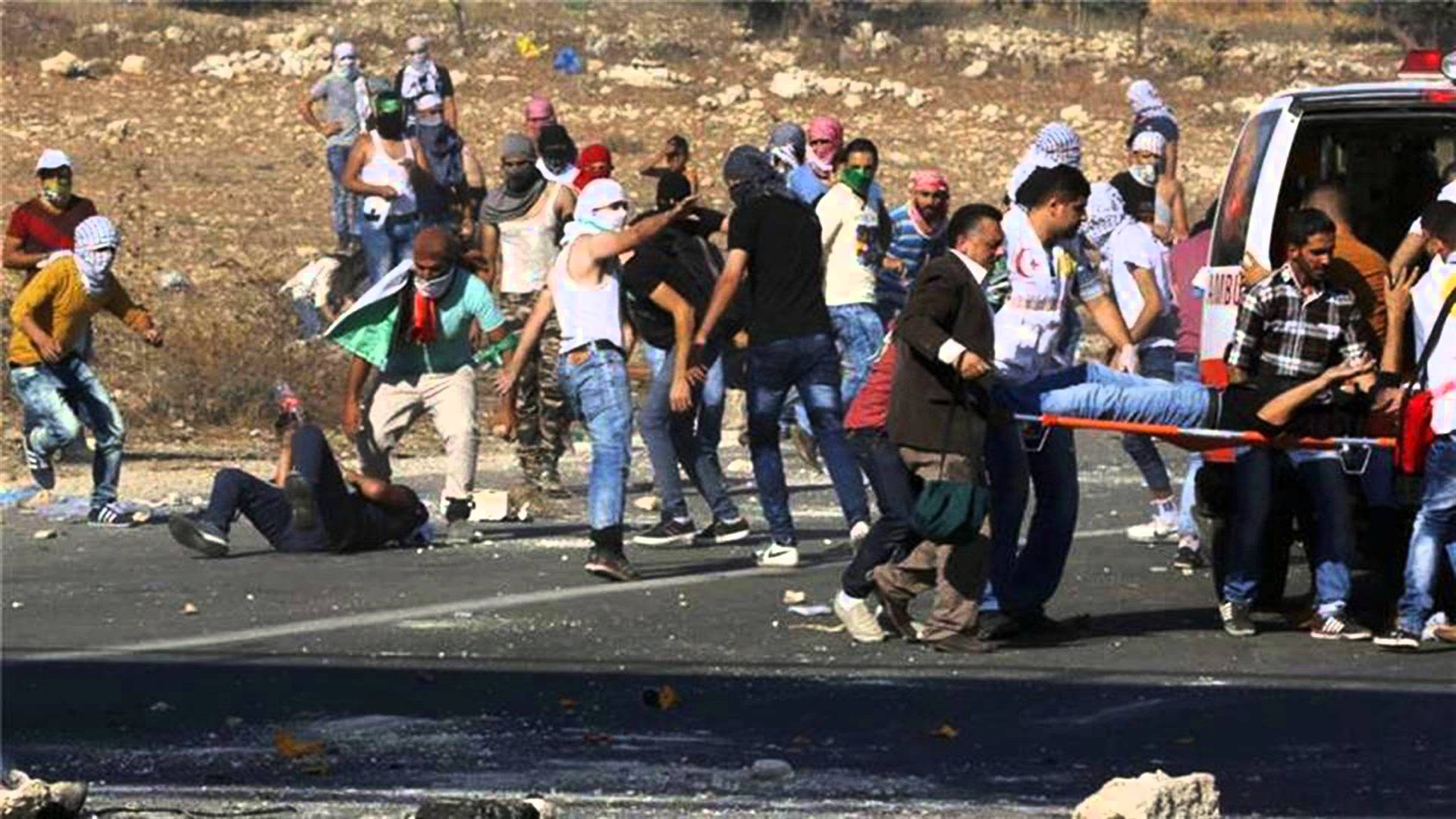 Mueren tres palestinos y cientos resultan heridos en choques fuerzas israelíes