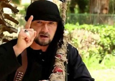 بعد تدربهِ في واشنطن، قائد القوات الخاصة الطاجيكية يعلن انضمامه لتنظيم داعش