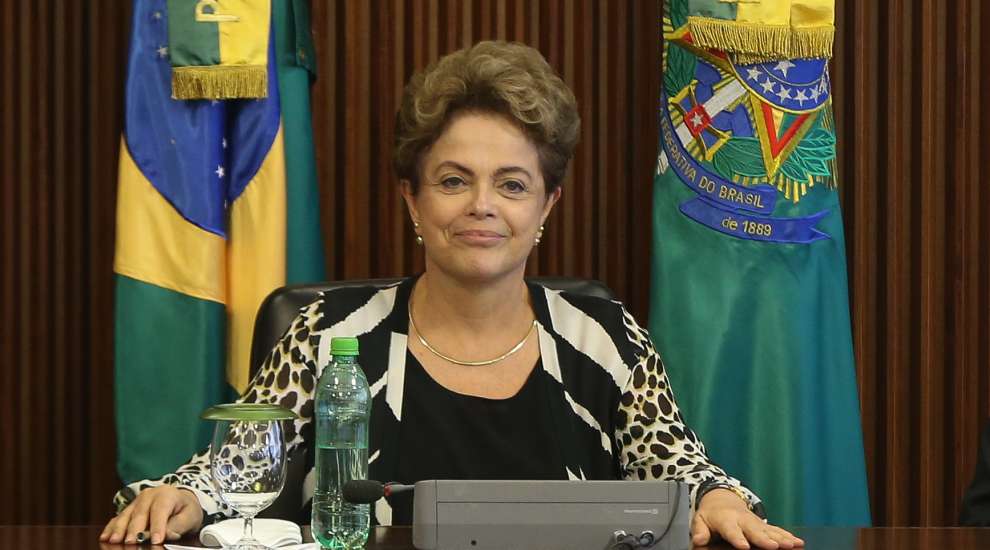 La decisión de la comisión sobre impeachment da la razón a la presidenta Rousseff