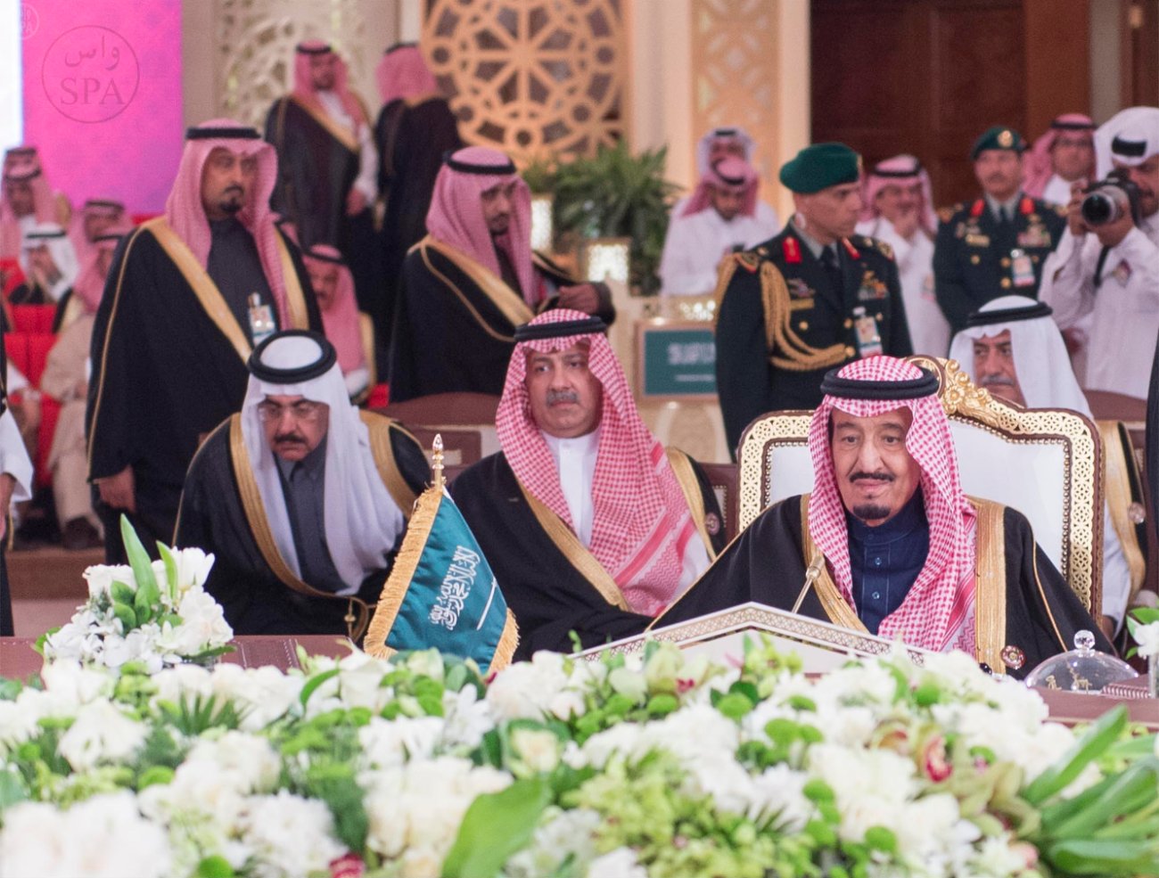 نگرانی منطقه‌ای اقتدارگرایان سعودی‌