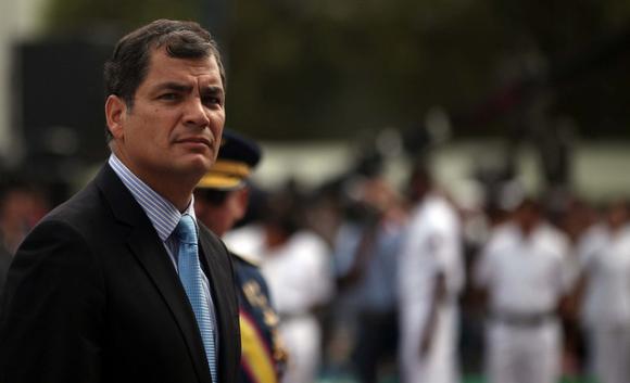 Correa: Hay una nueva guerra fría contra gobiernos izquierdistas en América Latina 