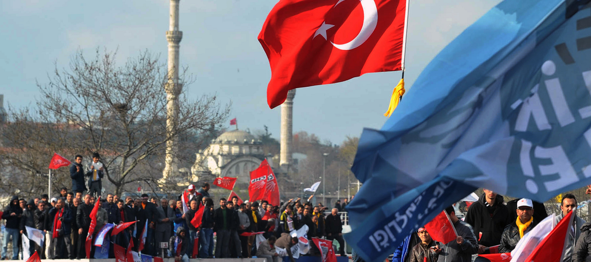 La realidad de las políticas turcas antes y después del Despertar Islámico