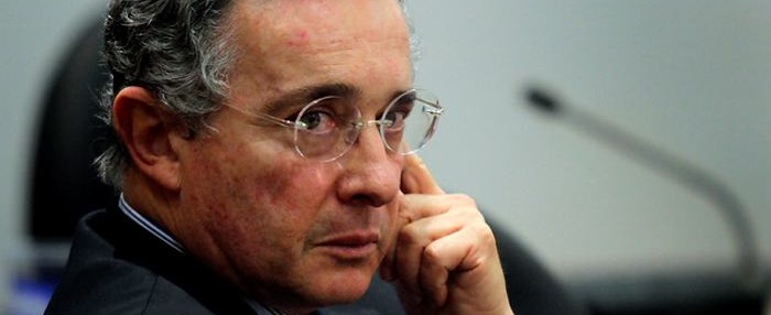 Fiscalía colombiana pide a Corte Suprema investigar a Álvaro Uribe por vínculos con paramilitarismo