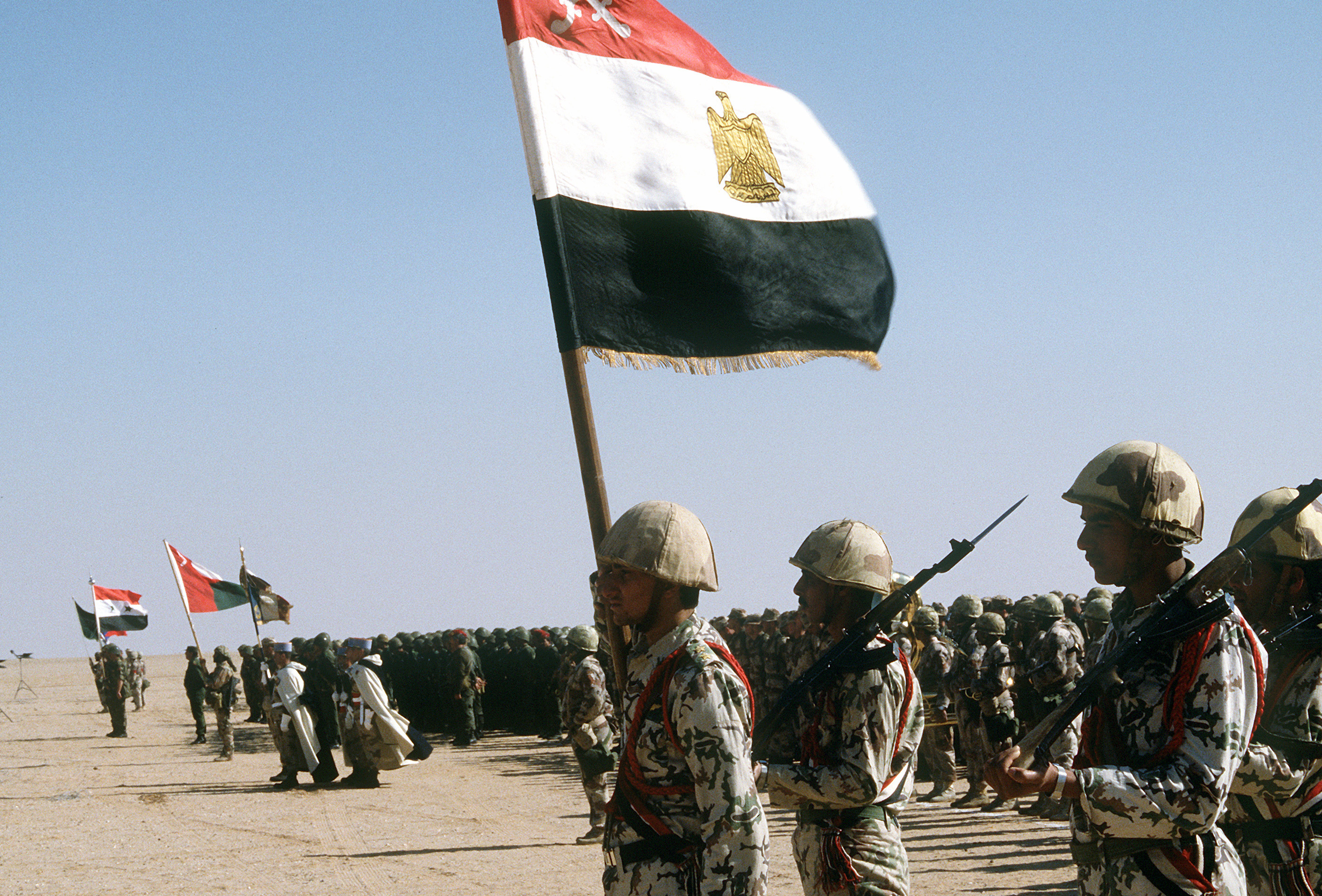 مصر تمدد مشارکة قواتها بالعدوان علی الیمن ثلاثة اشهر جدیدة