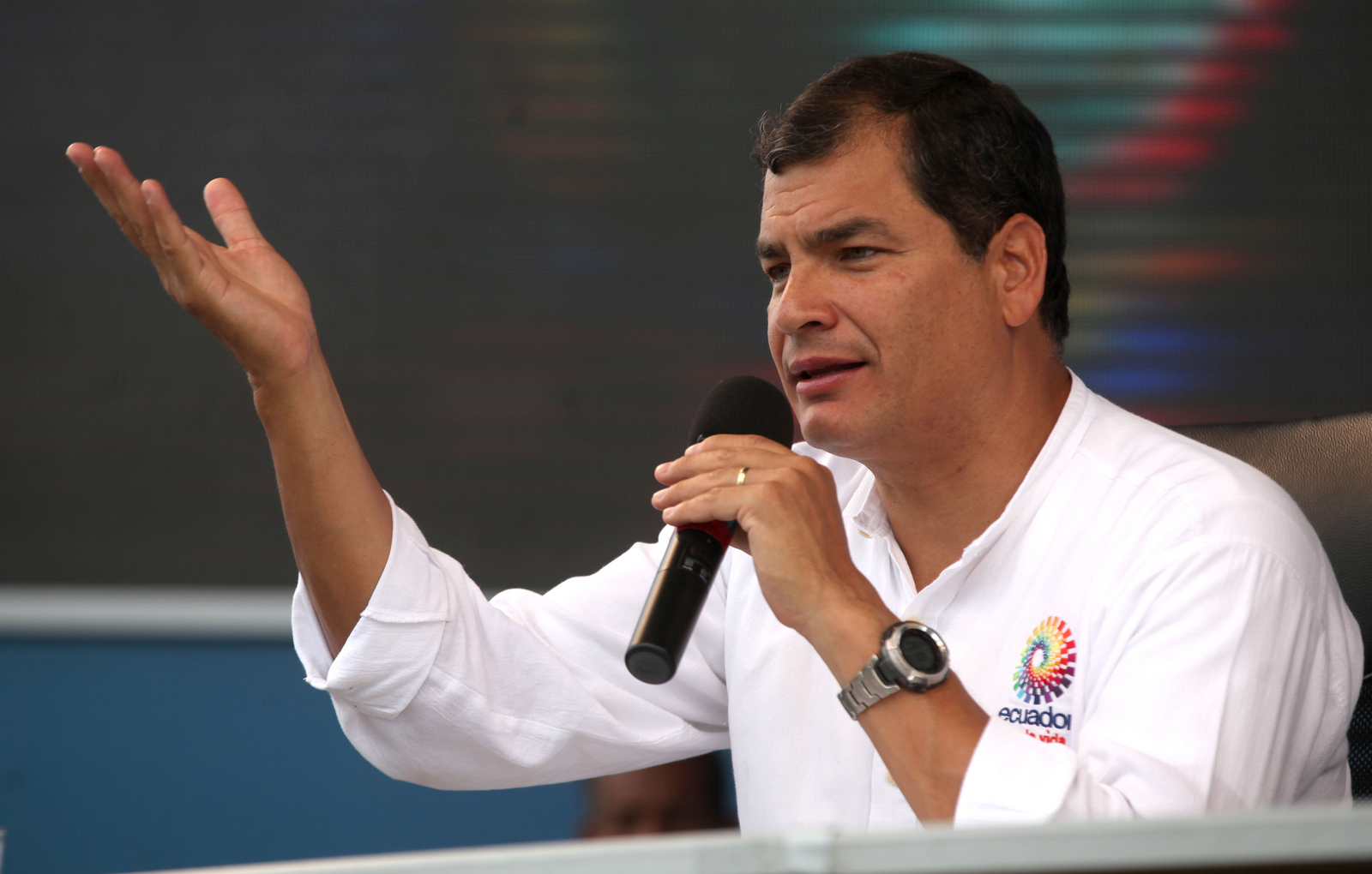 Correa pide unidad frente a la derecha que “contrarresta a gobiernos progresistas”