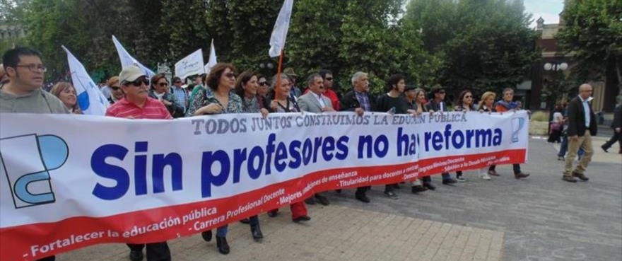 Chile: 40 días de huelga nacional de profesores