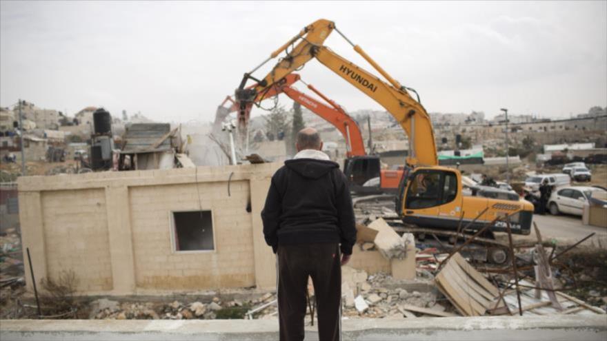 El régimen israelí autoriza demoler las casas de los atacantes palestinos