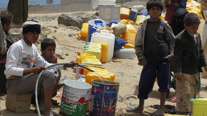 Yemen: el país más pobre del mundo árabe a “un paso” de la hambruna