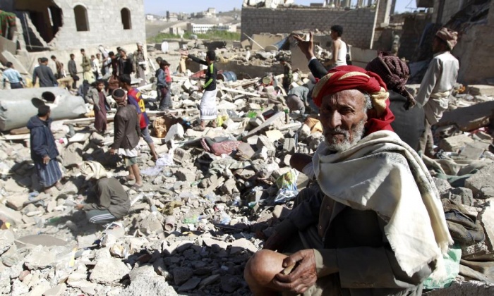 السعودية ترتكب مجازر جديدة في اليمن وارتفاع حصيلة العدوان الي 2500 شهيد