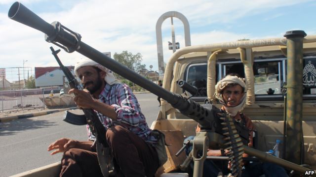 مقتل قائد القوات الموالیة لهادی فی عدن والسعودیة تعترف بثلاثة قتلی جدد