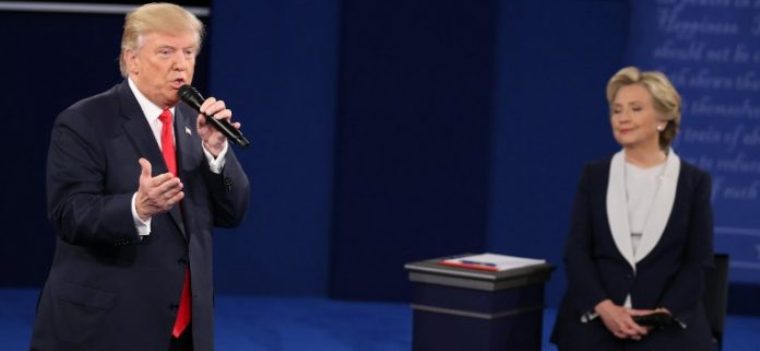 Trump y Clinton participan en segundo debate electoral en medio de acusaciones