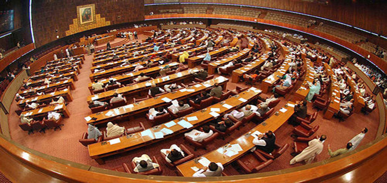 پاکستان، نیشنل اسمبلی میں ہندوستان کے خلاف قرارداد منظور