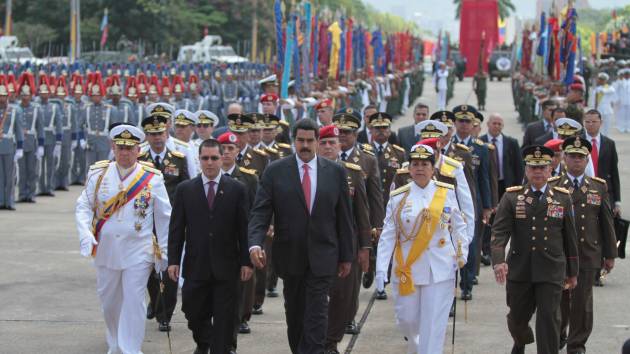 Apoyo contundente de las Fuerzas Armadas venezolanas al presidente Maduro