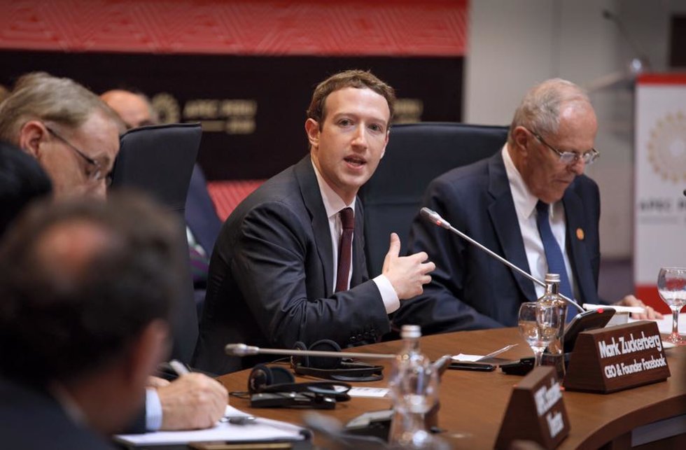Zuckerberg anuncia un plan en siete puntos contra las noticias falsas en Facebook