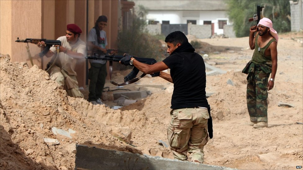 سقوط عشرات القتلى في معارك طاحنة بين حكومة الوفاق وتنظيم "داعش الارهابي في سرت