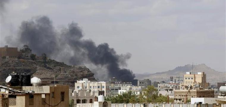 Arabia Saudí bombardea 30 veces una localidad yemení en solo 15 minutos