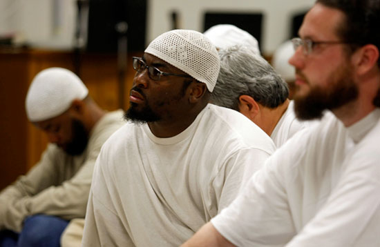 Most Muslim Youths Believe ISIS, Al-Qaeda Distort Islam: Poll