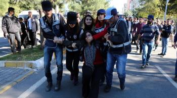 EU Worried over Turkey’s Arrests of 11 MPs, Germany Summons Ankara Envoy