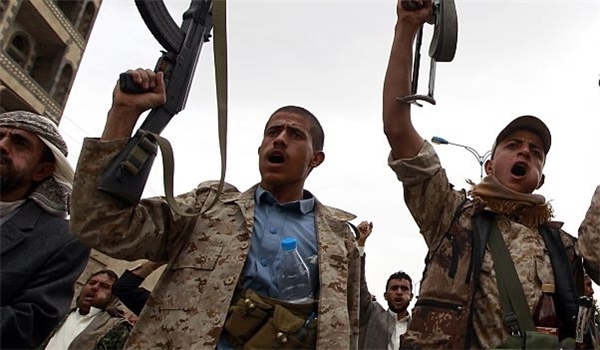 Yemeni Forces Capture Two Saudi Military Bases