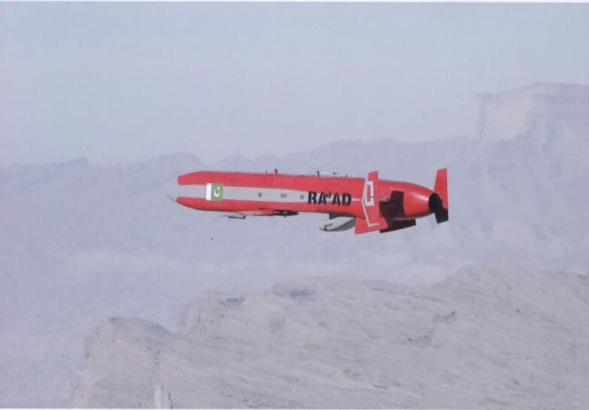 Paquistán prueba con éxito un misil de crucero llamado "Raad"