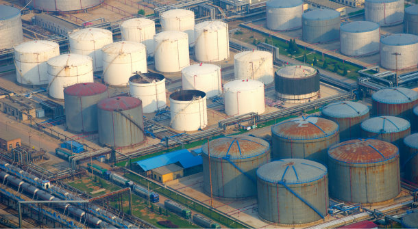 US Sells Strategic Oil Reserves despite OPEC Output Cut