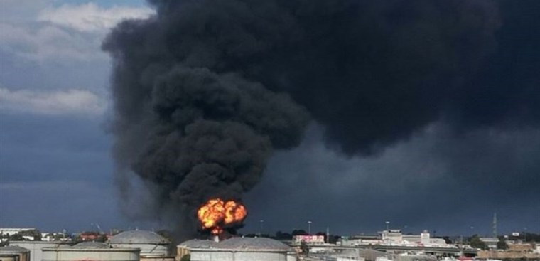 Una explosión provoca incendios en refinerías de petróleo de Haifa