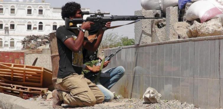 Francotiradores yemeníes matan a 4 soldados saudíes en ataques de represalia