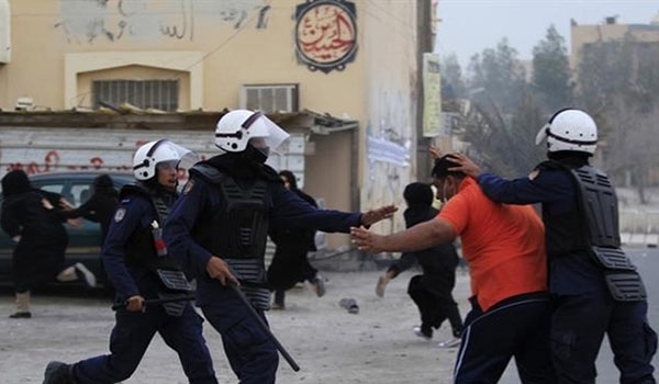 Bahréin: fuerzas de seguridad atacan casas y arrestan a 11 ciudadanos