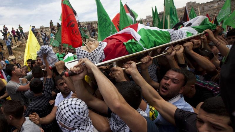 غاصب صیہونیوں کی فائرنگ سے ایک اور فلسطینی شہید