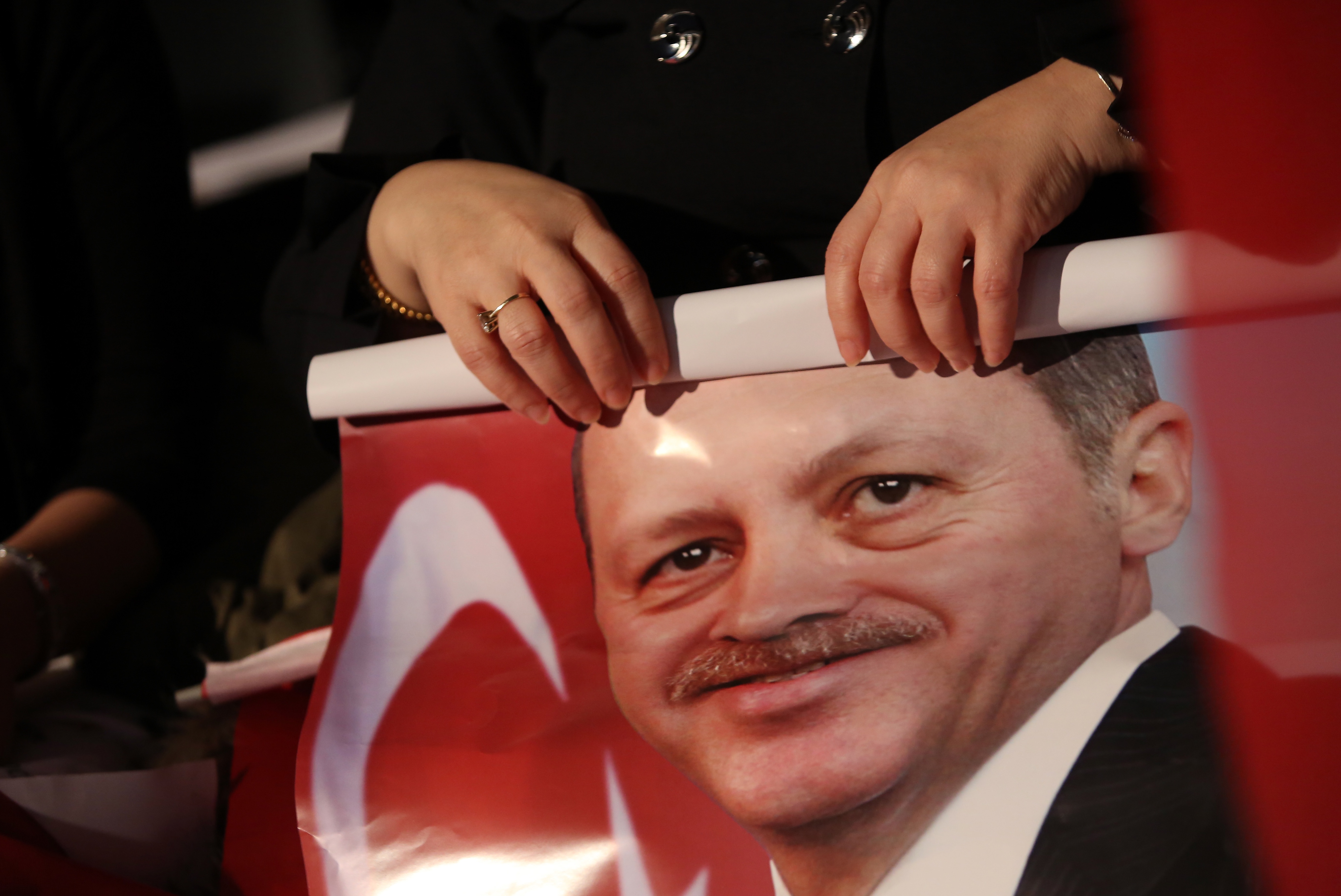 دولت بهتشلي... أردوغان يسعى إلى إدخال تركيا في أتون حرب طائفية