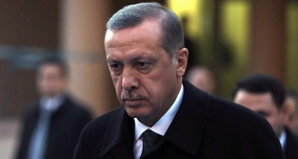 حاشية أردوغان: من فضائح تجارة النفط مع داعش الى تبيض الأموال