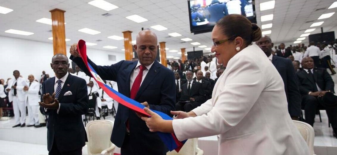 Martelly sale del poder y queda a Haití sin presidente
